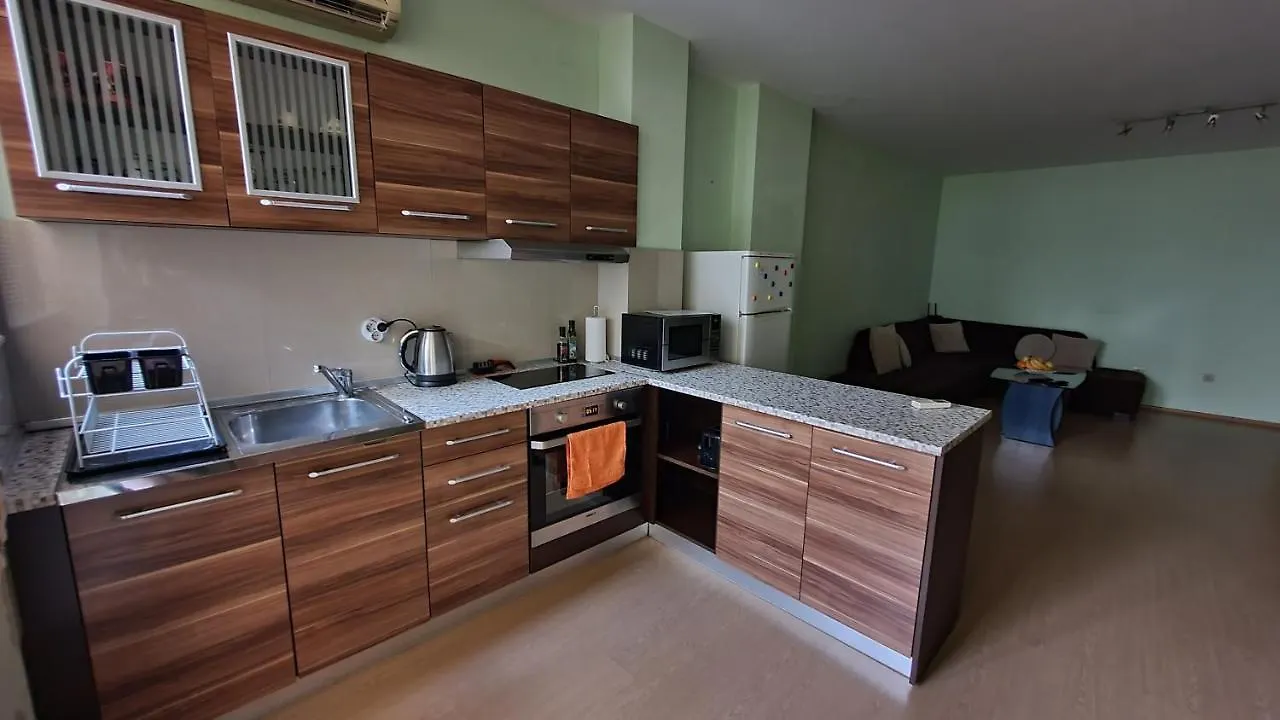Minimalistic 1Br Flat With A Parking Spot Apartamento Varna
