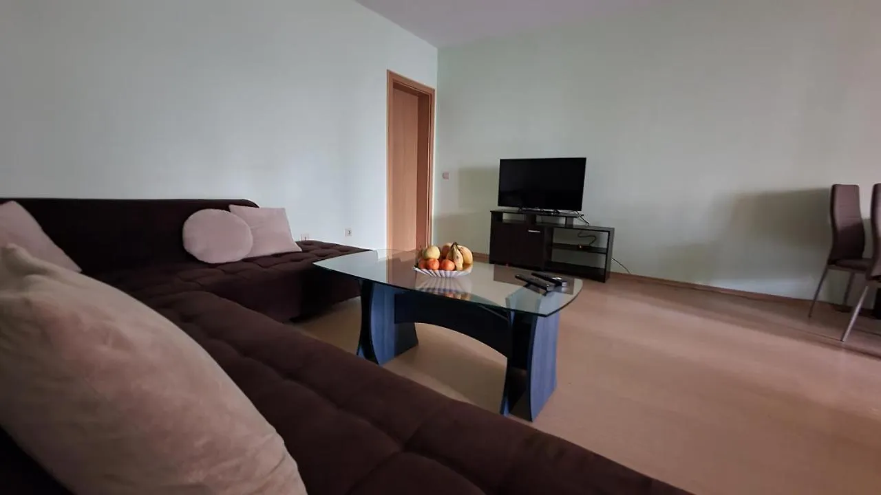 Minimalistic 1Br Flat With A Parking Spot Apartamento Varna