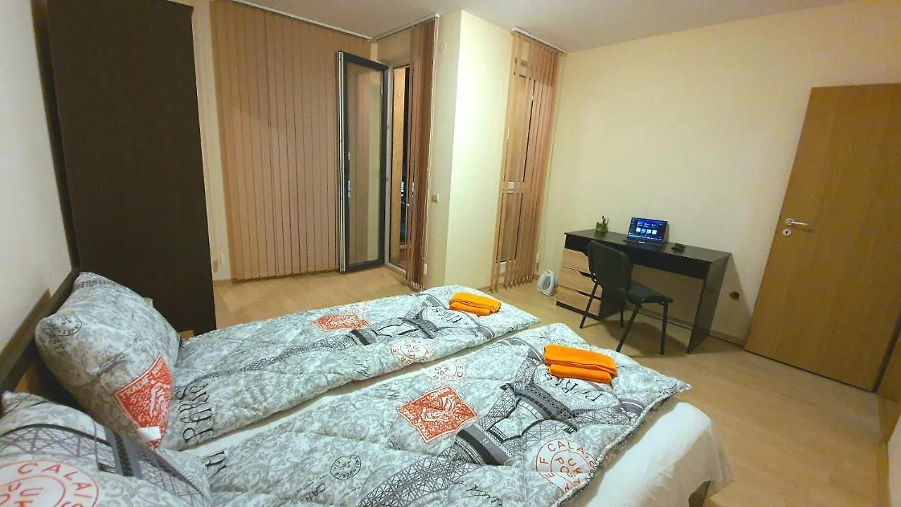 Minimalistic 1Br Flat With A Parking Spot Apartamento Varna